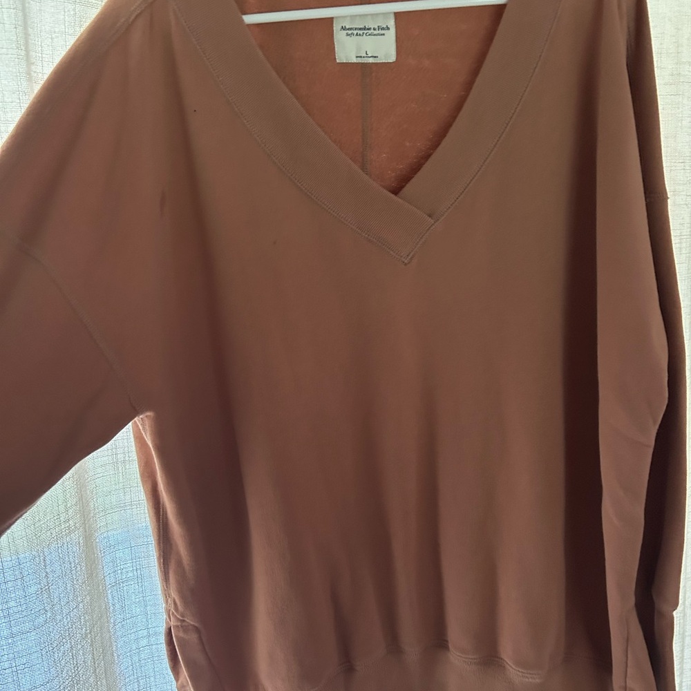 Abercrombie & Fitch Soft Knit in Warm Tan
